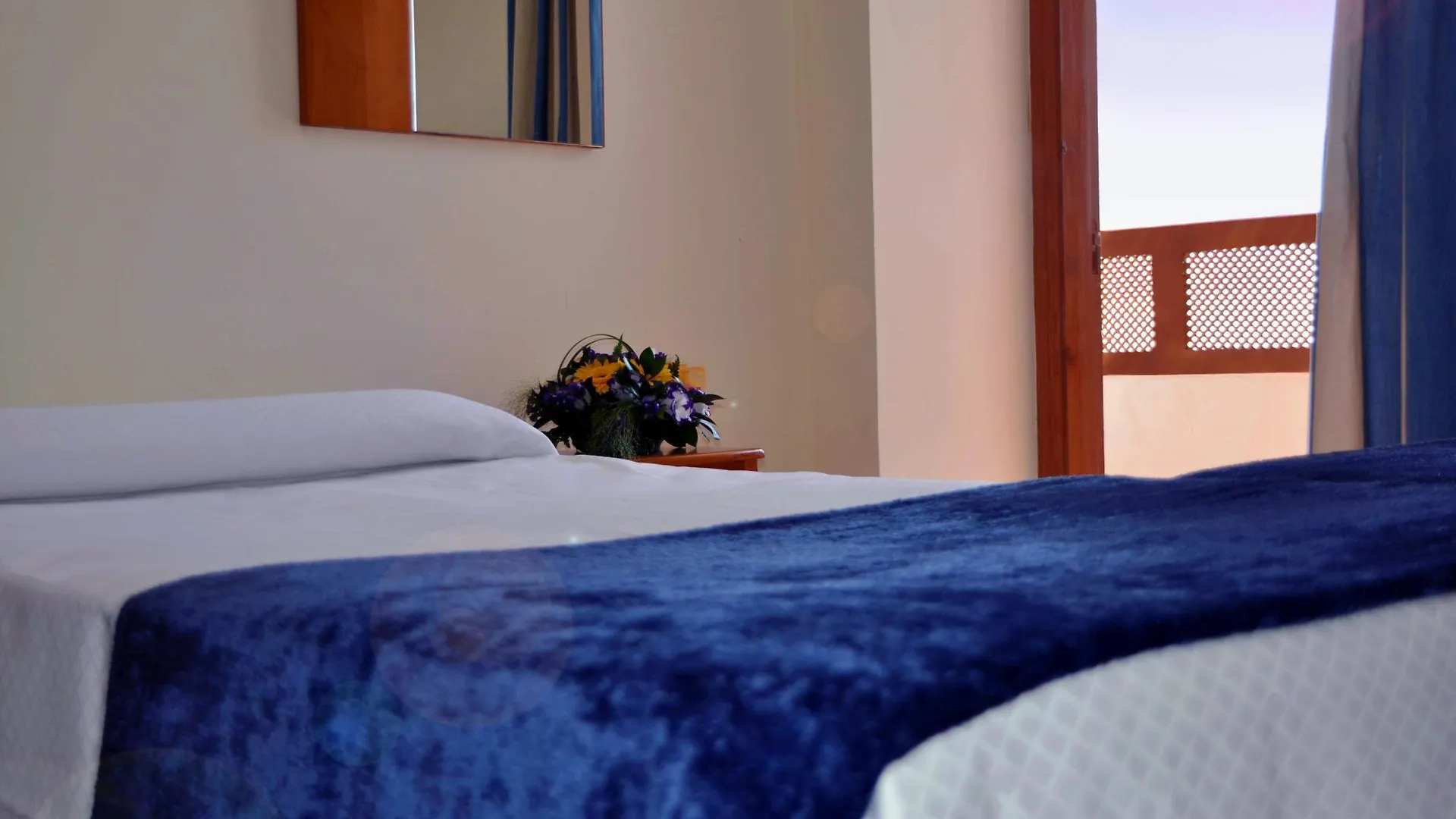 Hl Suitehotel Playa Del Ingles - Adults Only Otel